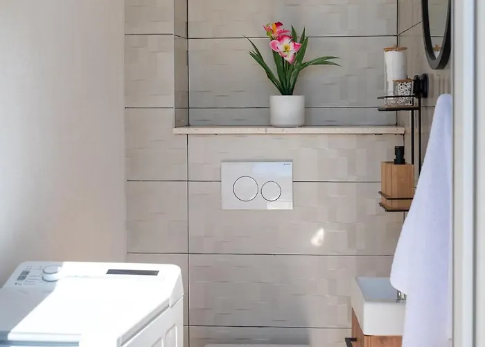 House Olive Land Semesterbostad Gustirna